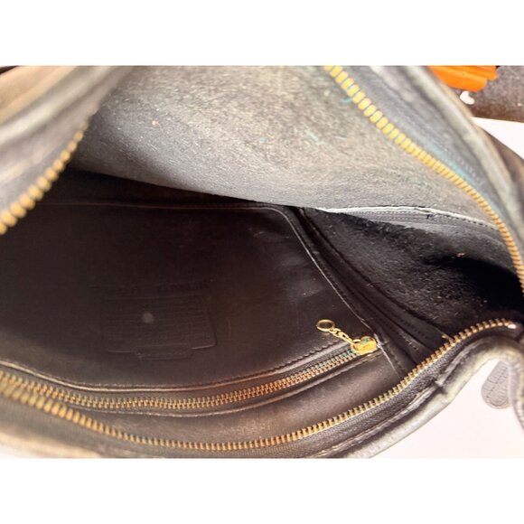 Vintage Coach Black Leather Shoulder Bag Purse With Adjustable Strap & Gold Buck - Picture 7 of 9